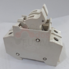 Foto Base Seccionável 10X38MM 500/690V Bipolar